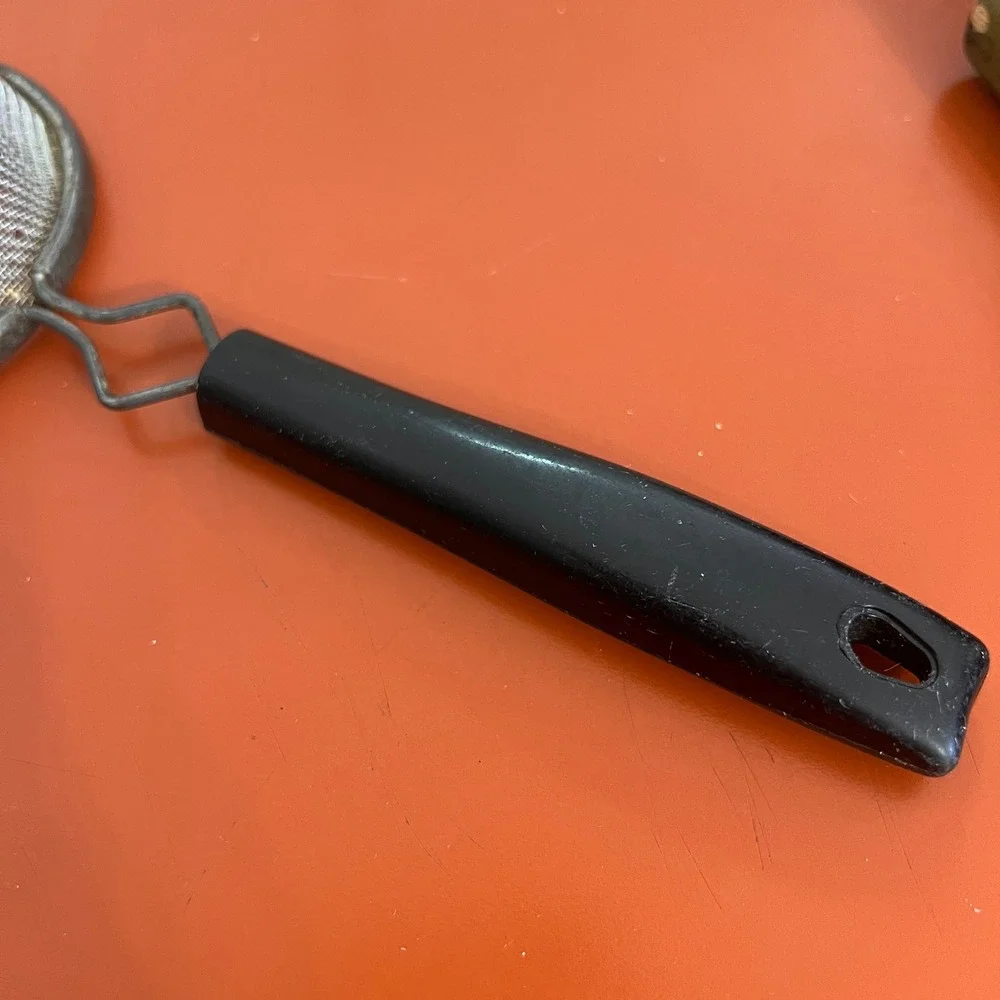 Vintage Fine Mesh Kitchen Strainer Stainless Steel Sifter‎ Black Handle 8.5 Inch